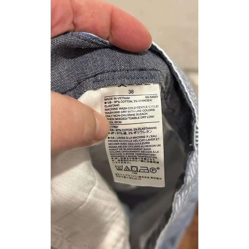 Banana Republic Aiden Club Short Mens 38‎ Blue White Seersucker Striped Shorts